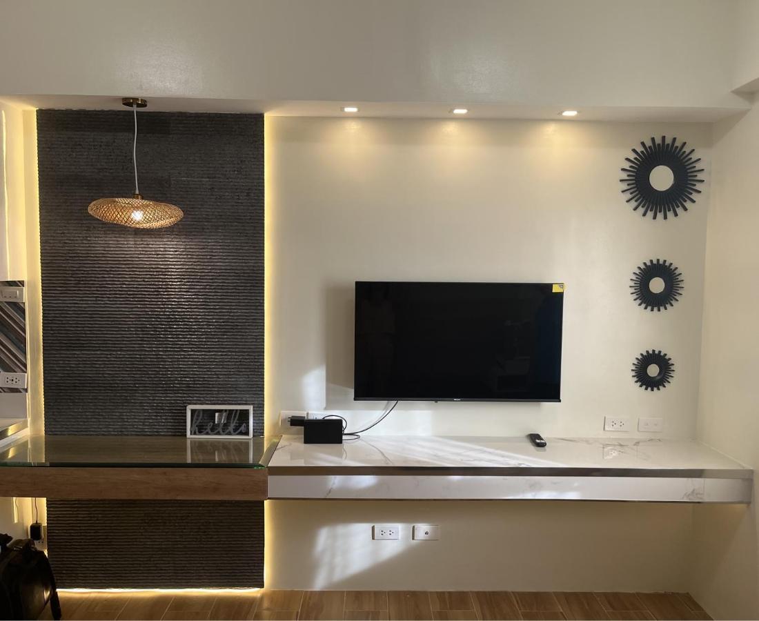 Aesthetic Functional Minimalist Space Sunvida Tower Sv1716 セブ市 エクステリア 写真